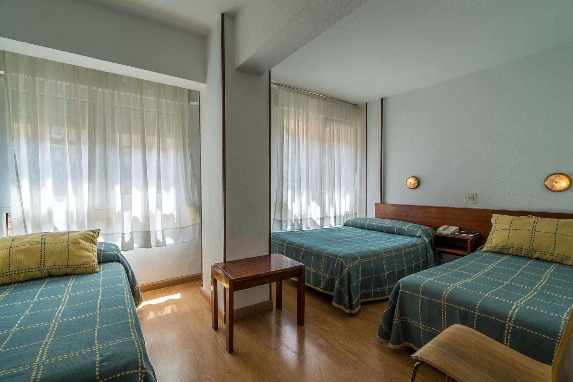 Hostal Liebana Santander Eksteriør billede